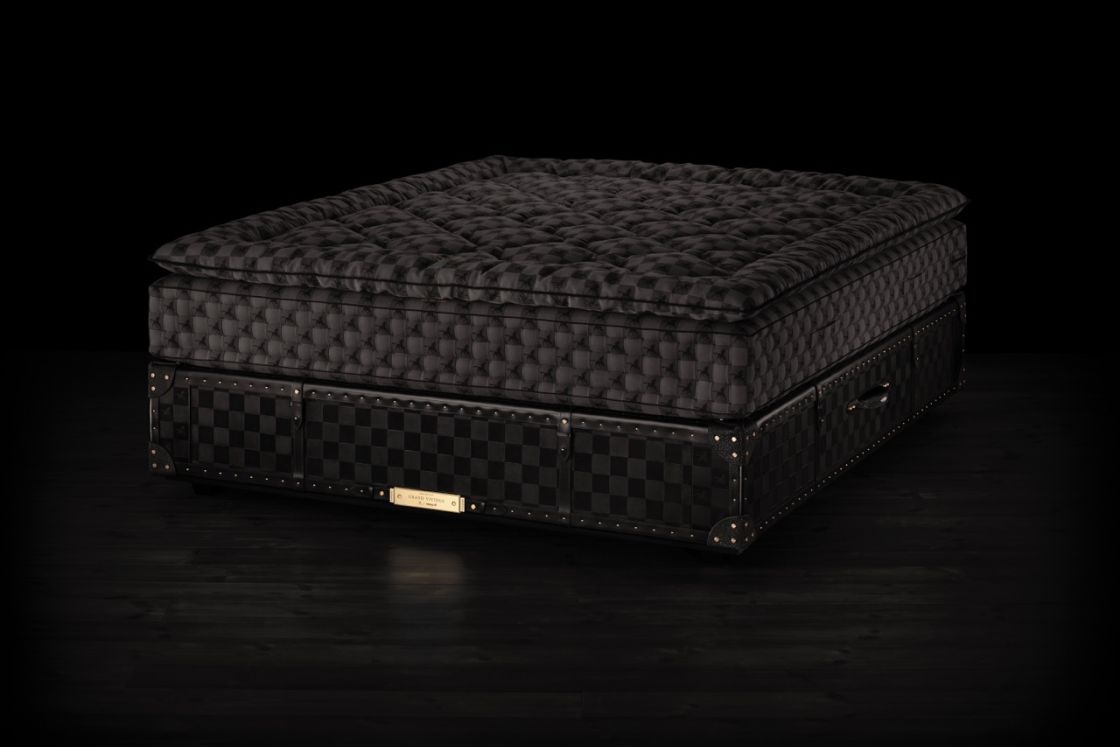 Hästens Grand Vividus