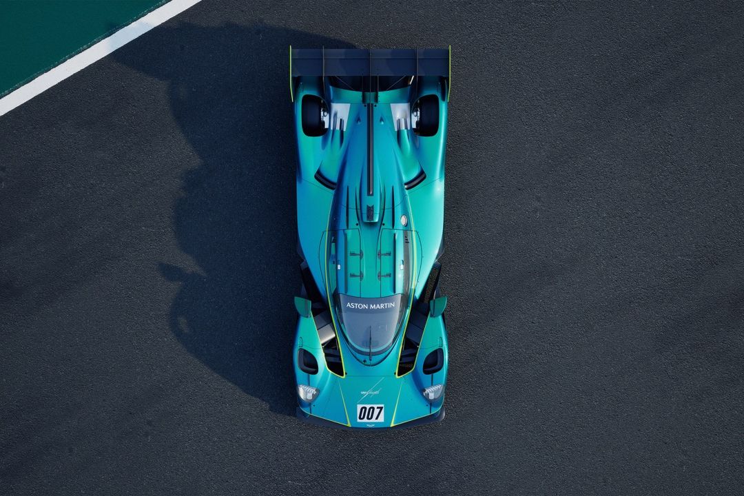 Aston Martin Valkyrie LM