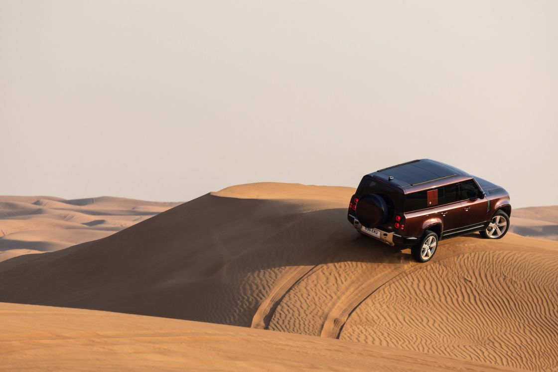 Land Rover Defender 130