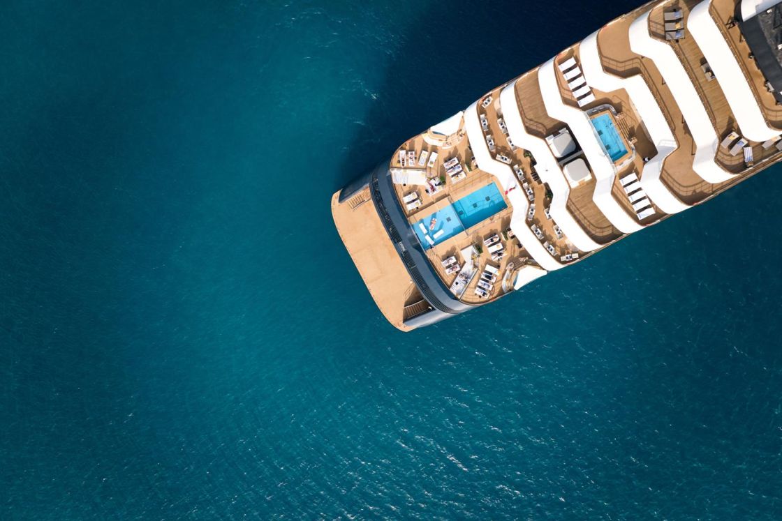 The Ritz-Carlton Yacht Collection Evrima