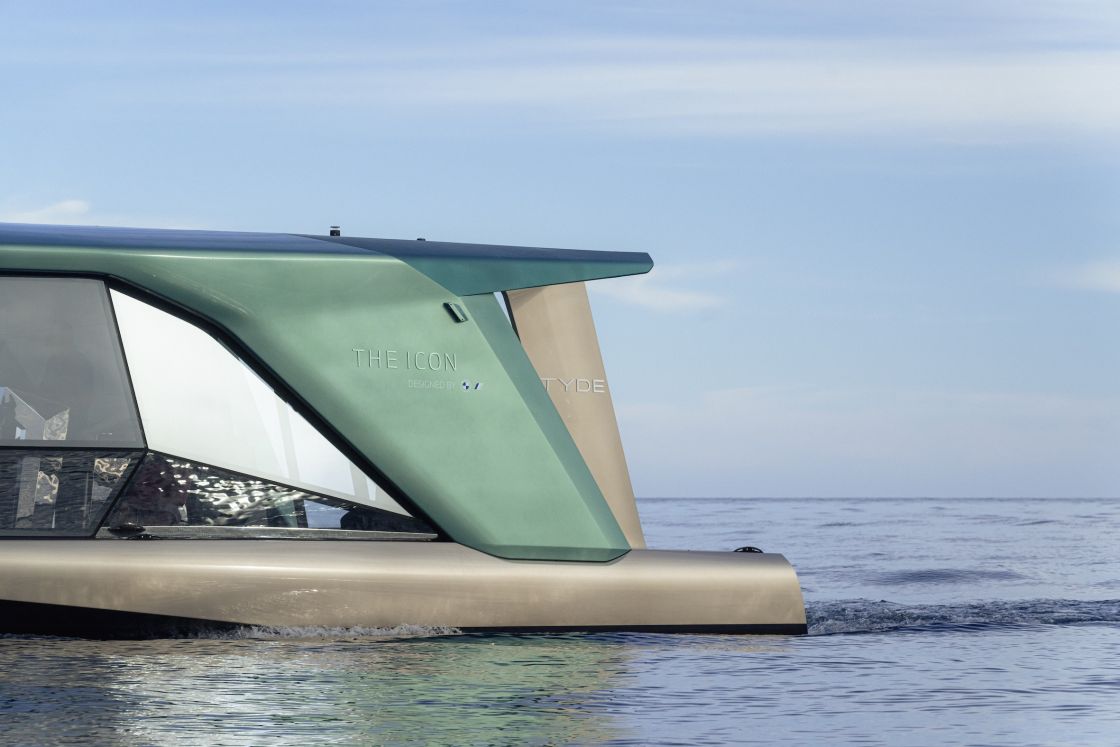 BMW Elektroyacht