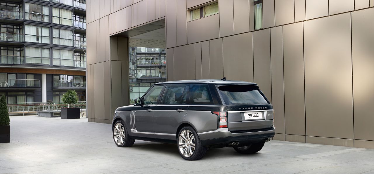 Land-Rover-Range-Rover-SV-Autobiography