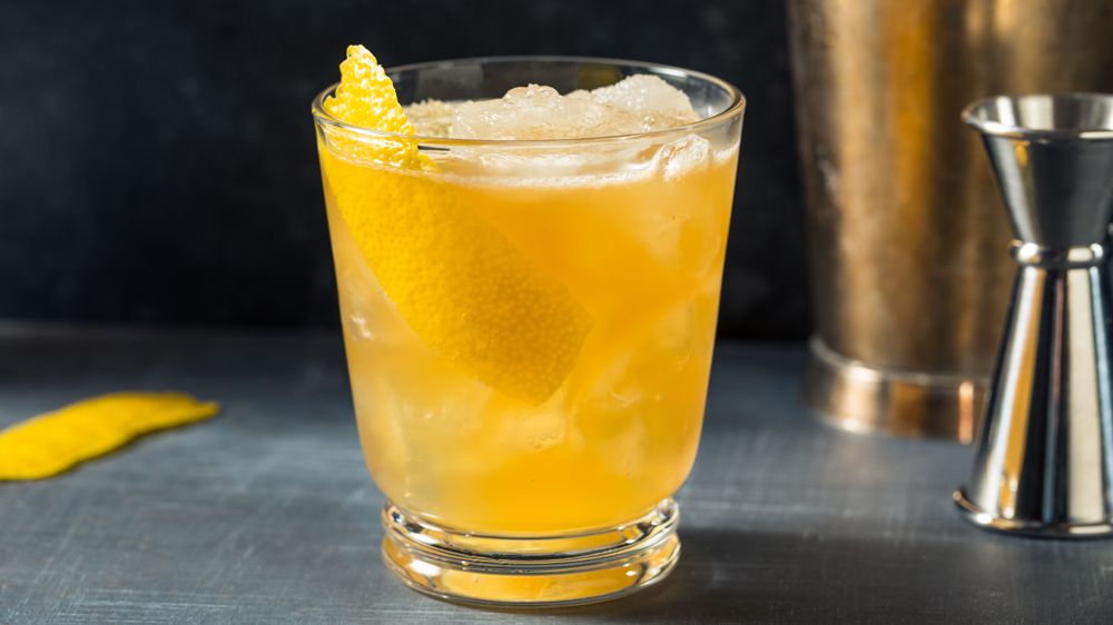 Cardboard Plane Cocktail