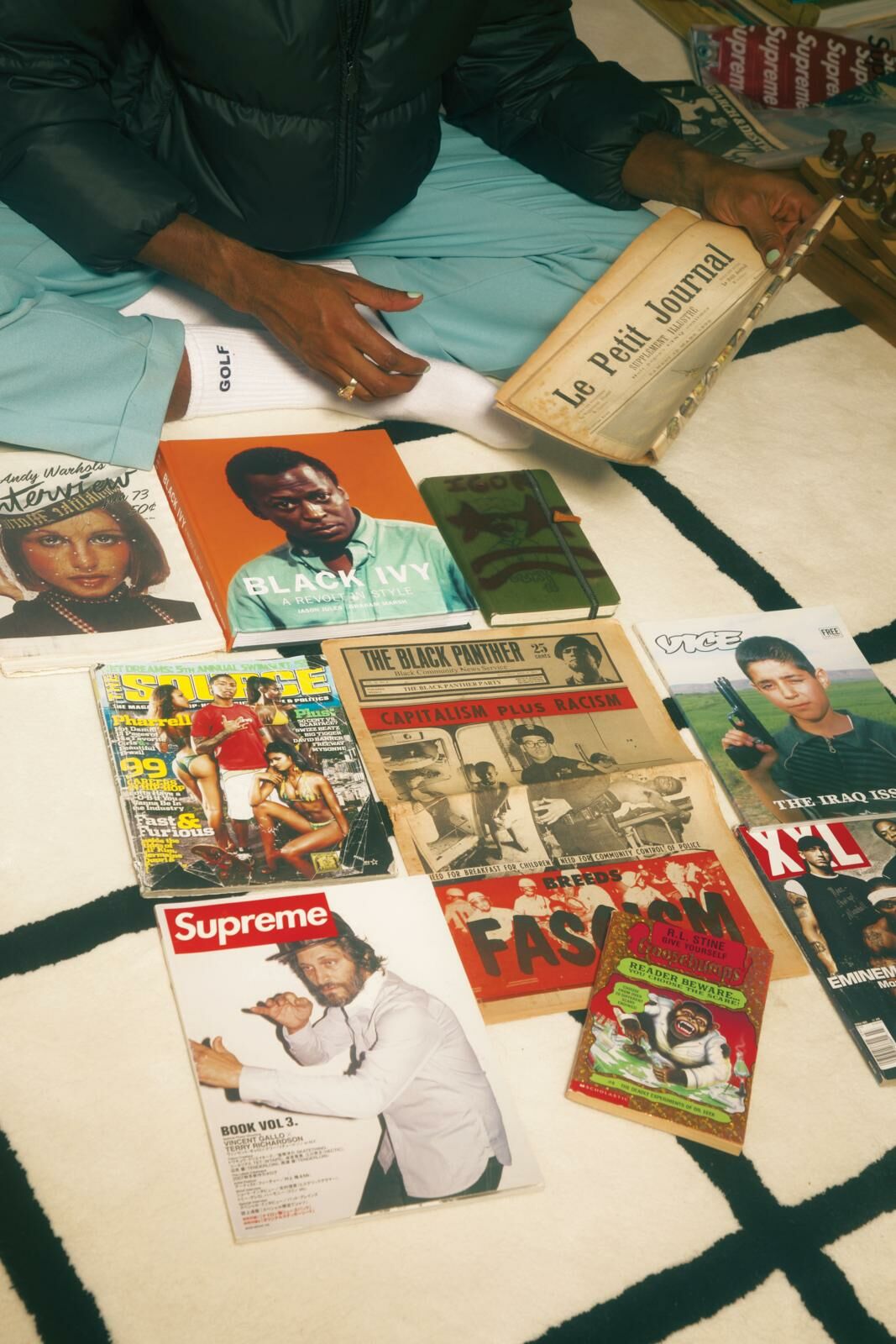 Tyler, the Creator mit seinen Magazinen