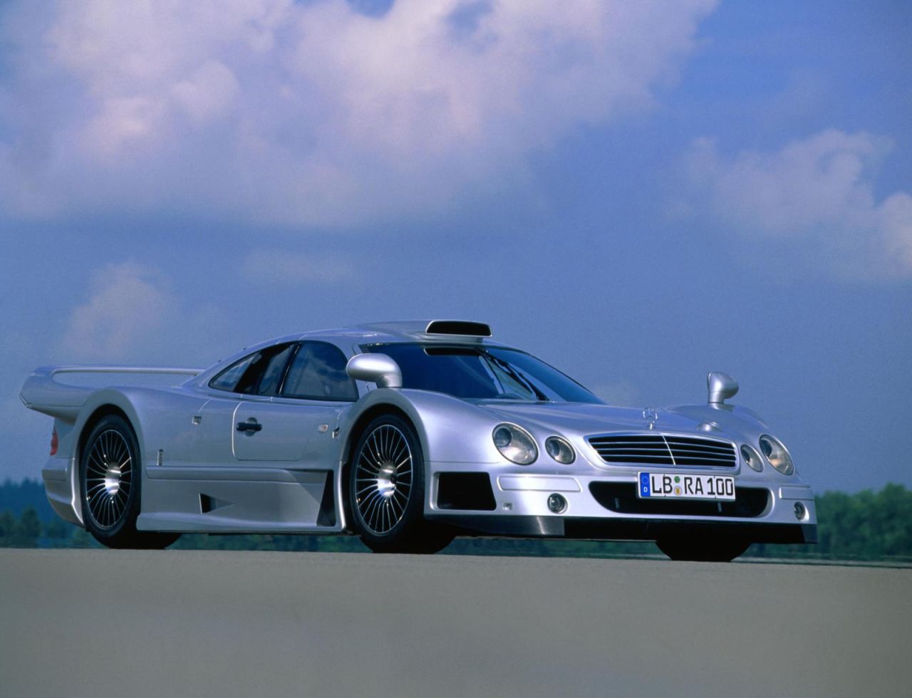 Mercedes-Benz CLK GTR