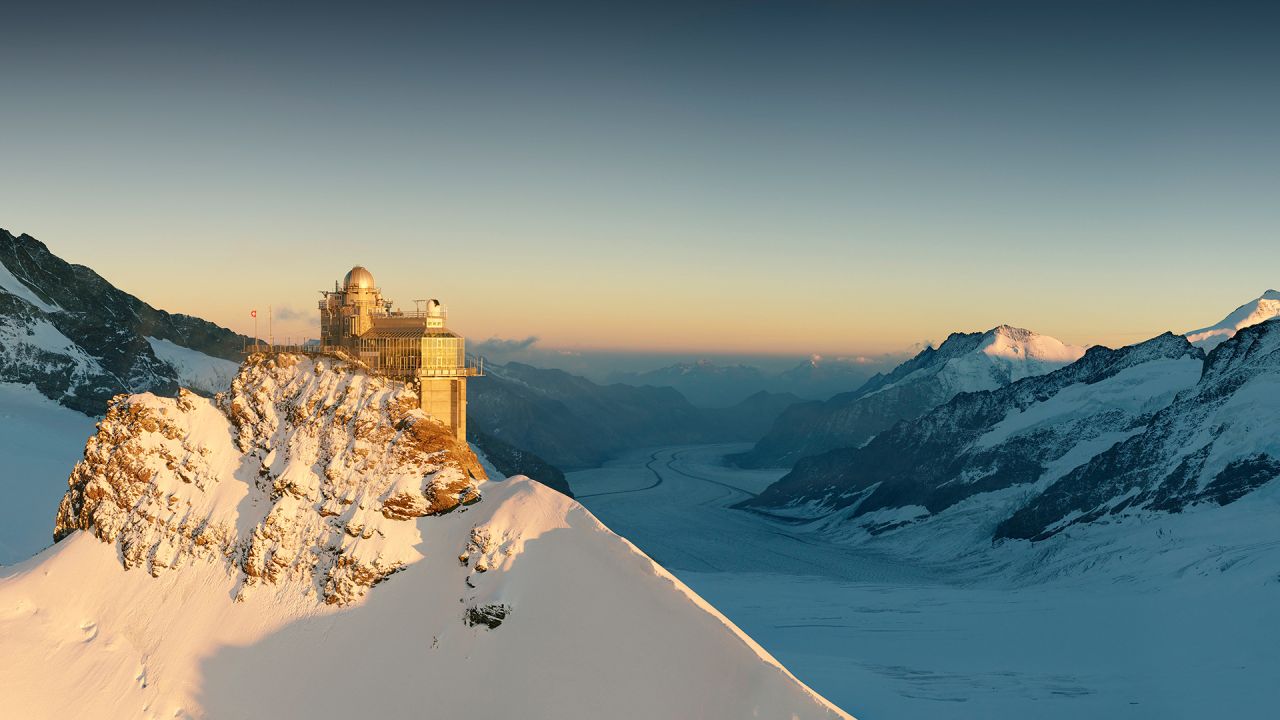 sphinx-jungfraujoch-aletschletscher-sonnenuntergang