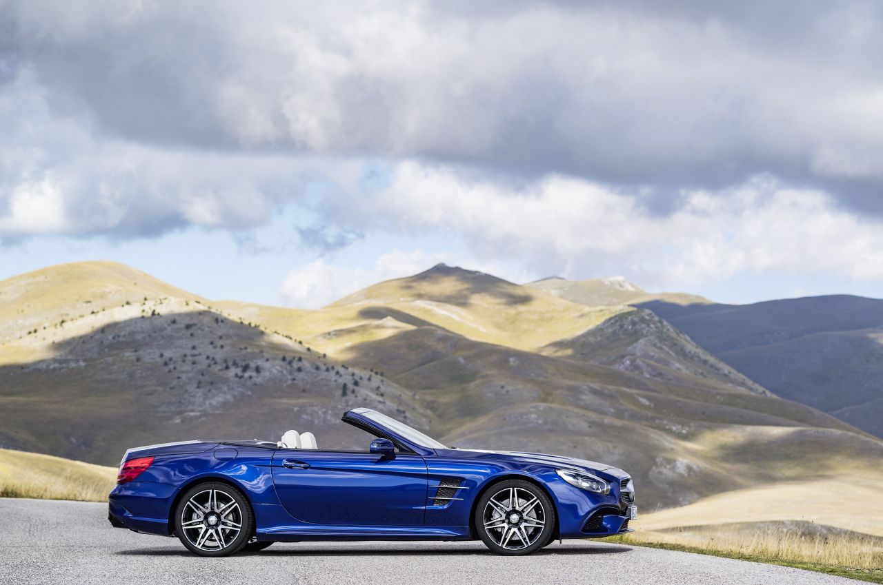 2017 Mercedes-Benz SL Roadster