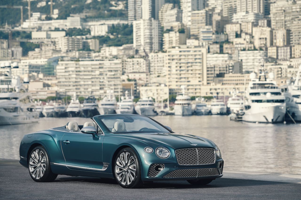 Bentley Mulliner Riviera Collection