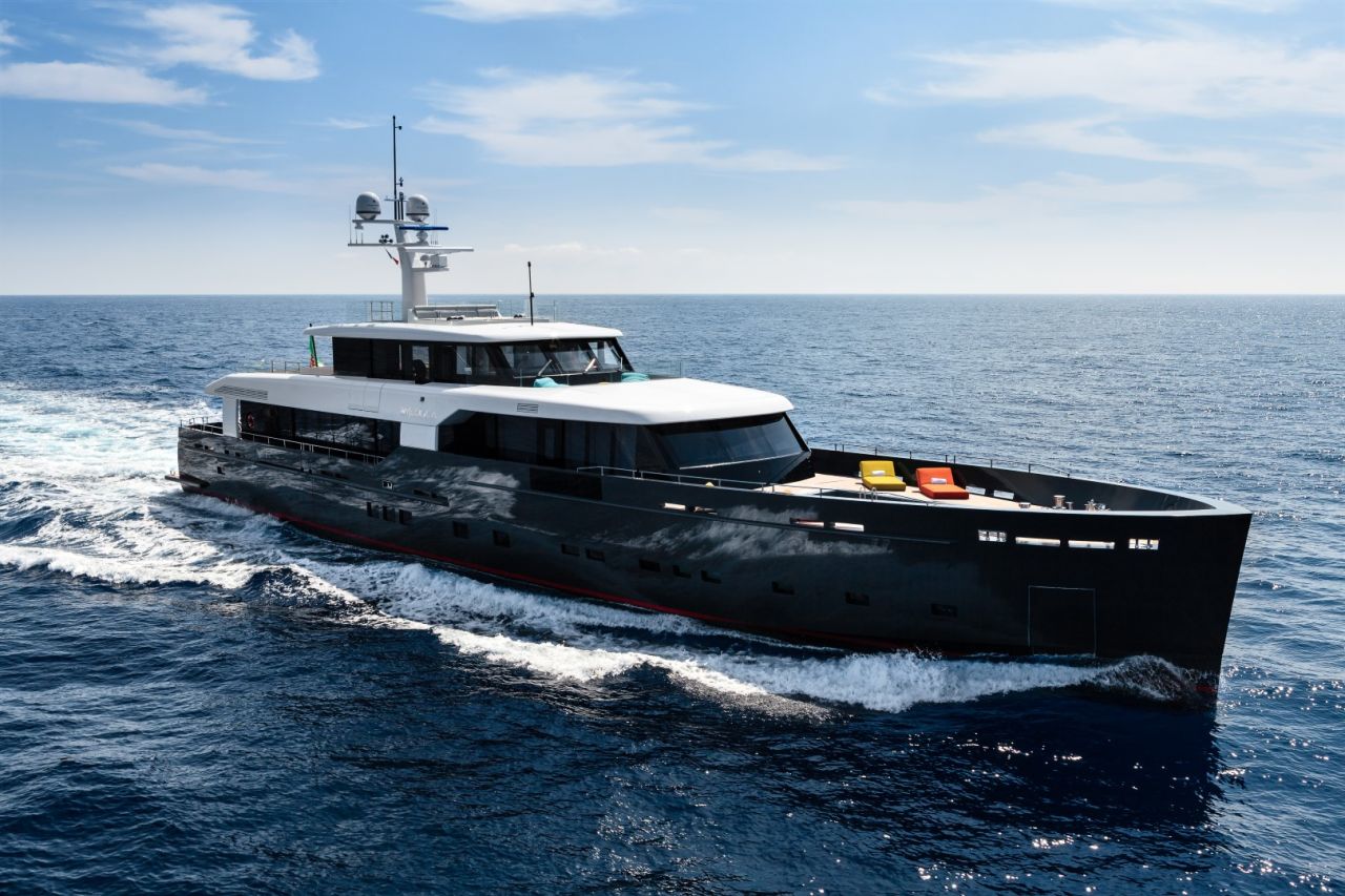 Motoryacht Logica 147