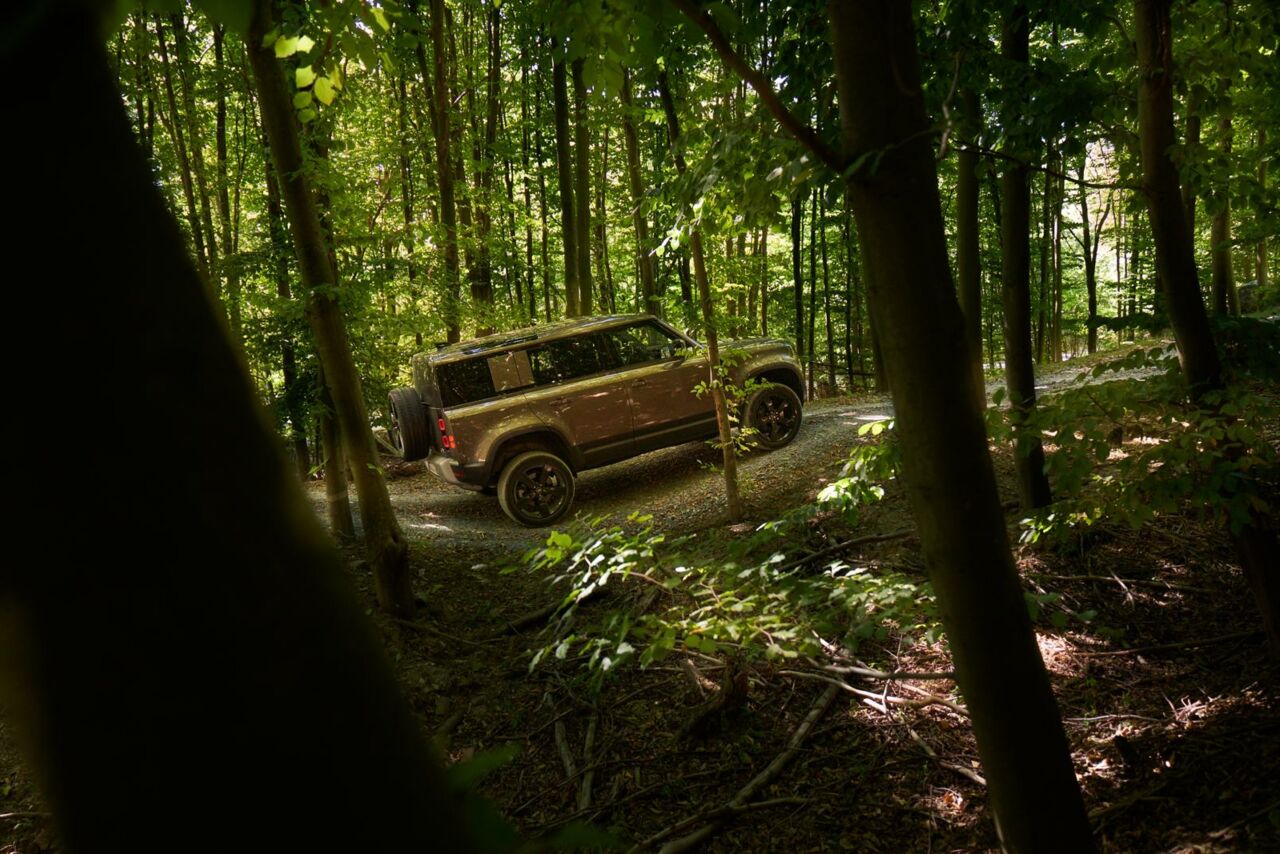 Land Rover Experience Center 