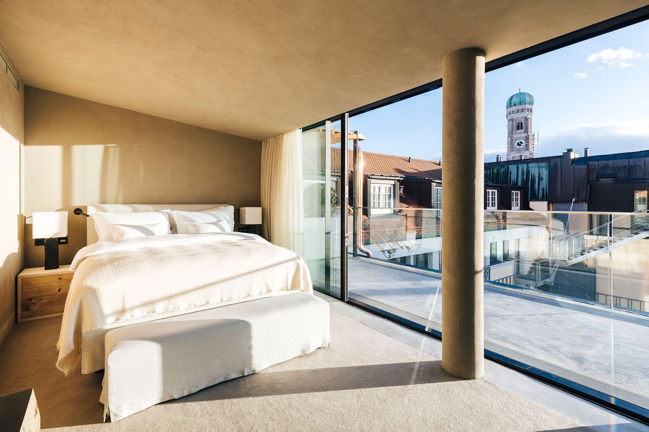 Bayerischer Hof Penthouse Garden Suite