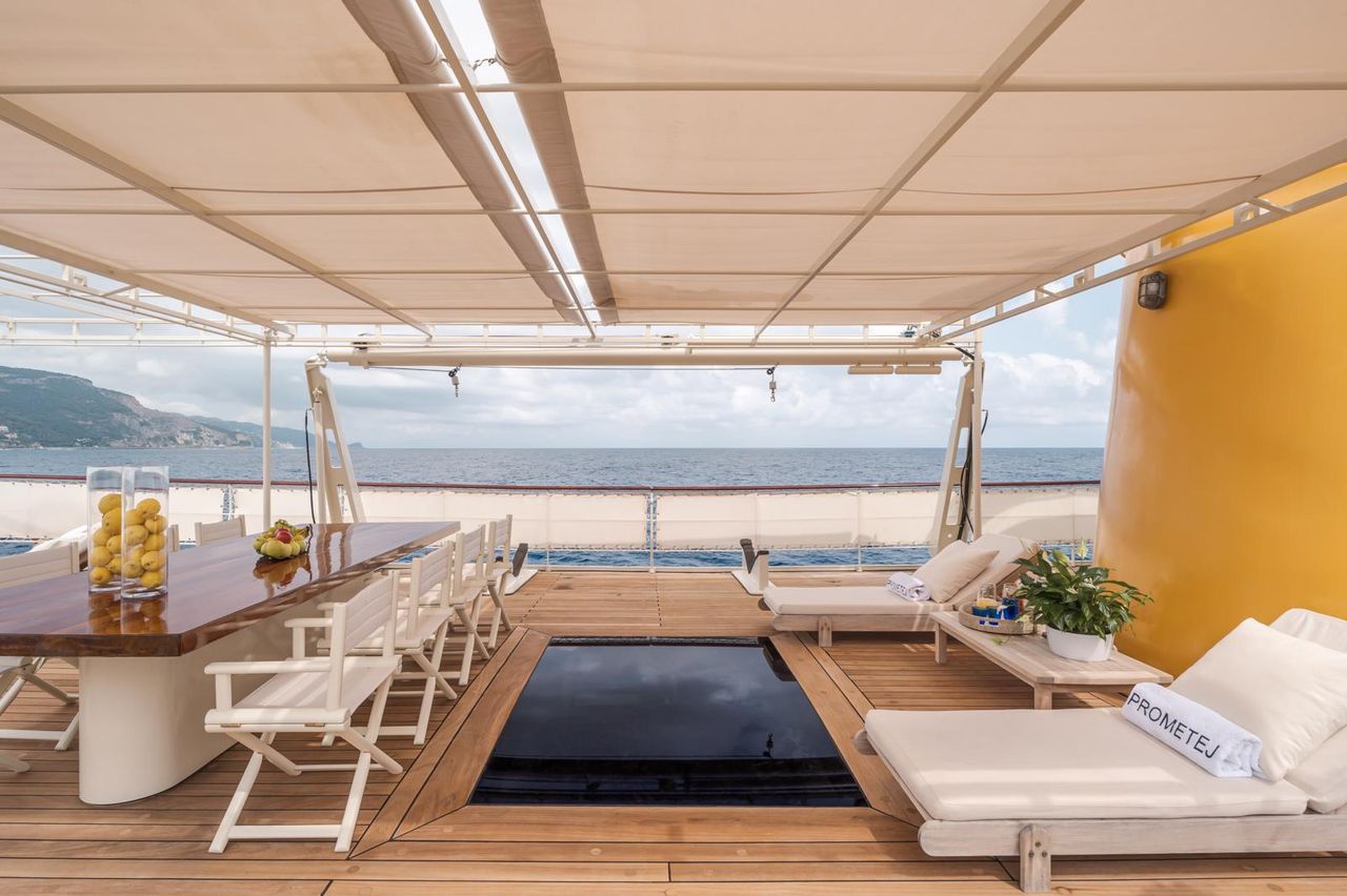 Expeditionsyacht Prometej