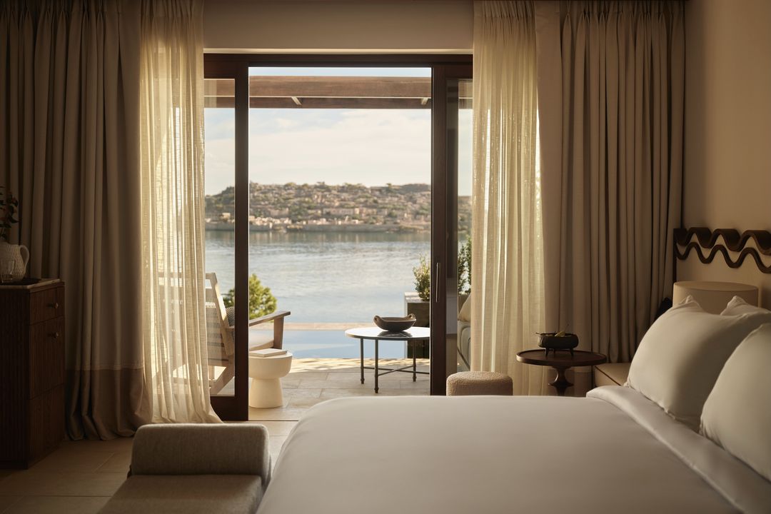 Rosewood Blue Palace