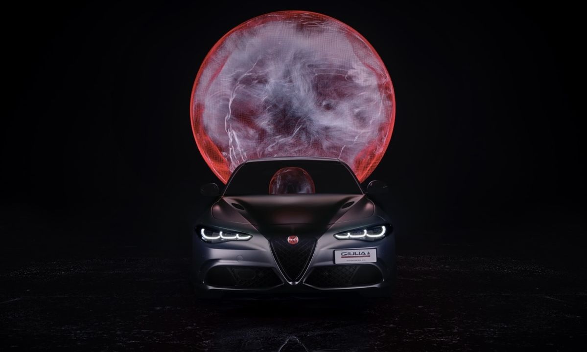 Alfa Romeo Giulia Quadrifoglio Luna Rossa