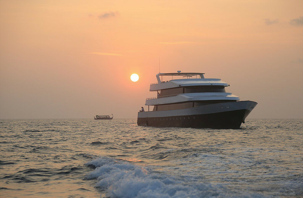 Azalea Yacht