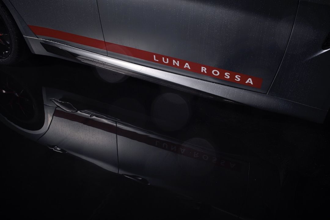 Alfa Romeo Giulia Quadrifoglio Luna Rossa