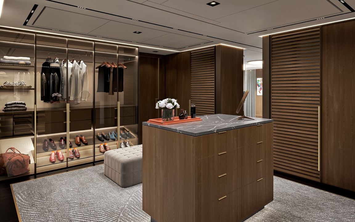 Skyview Regent Suite Kleiderschrank