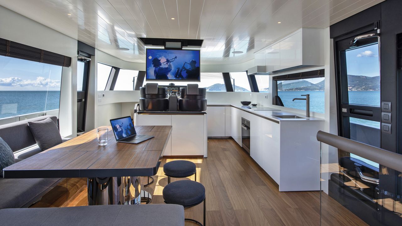 BGX70 Galley