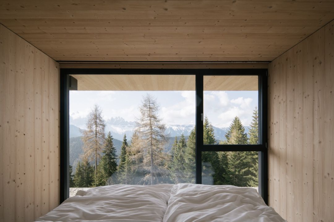 Anders Suites
