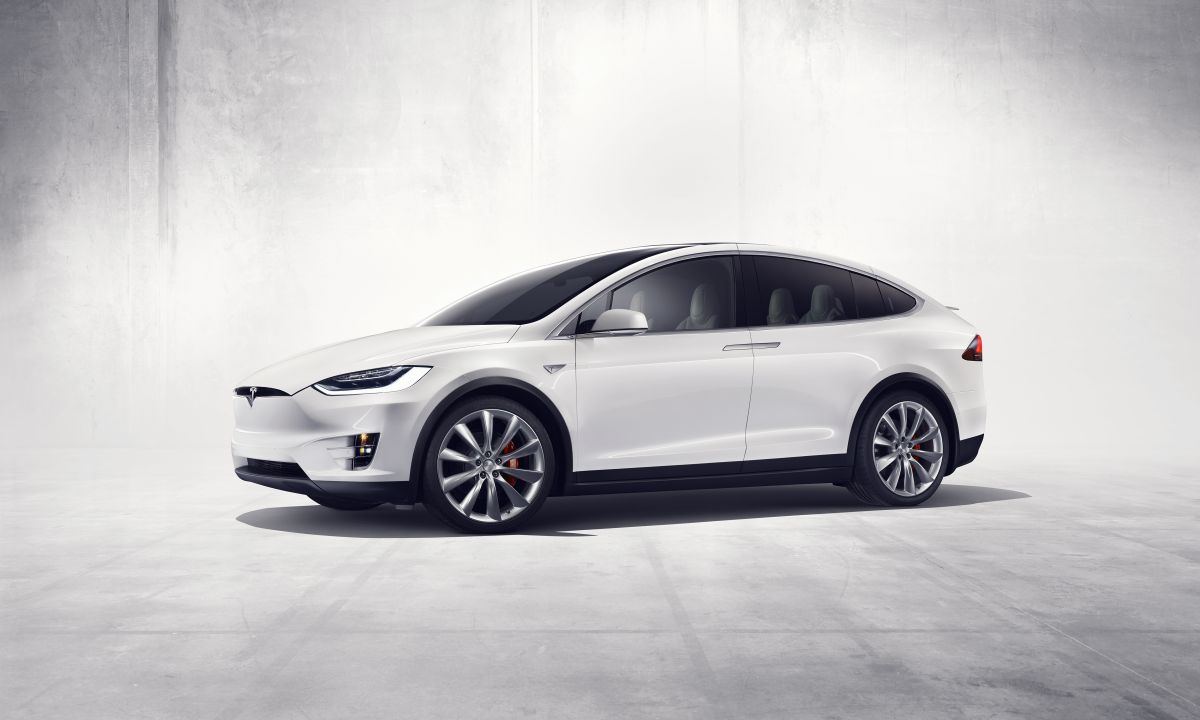 Tesla-Model-X