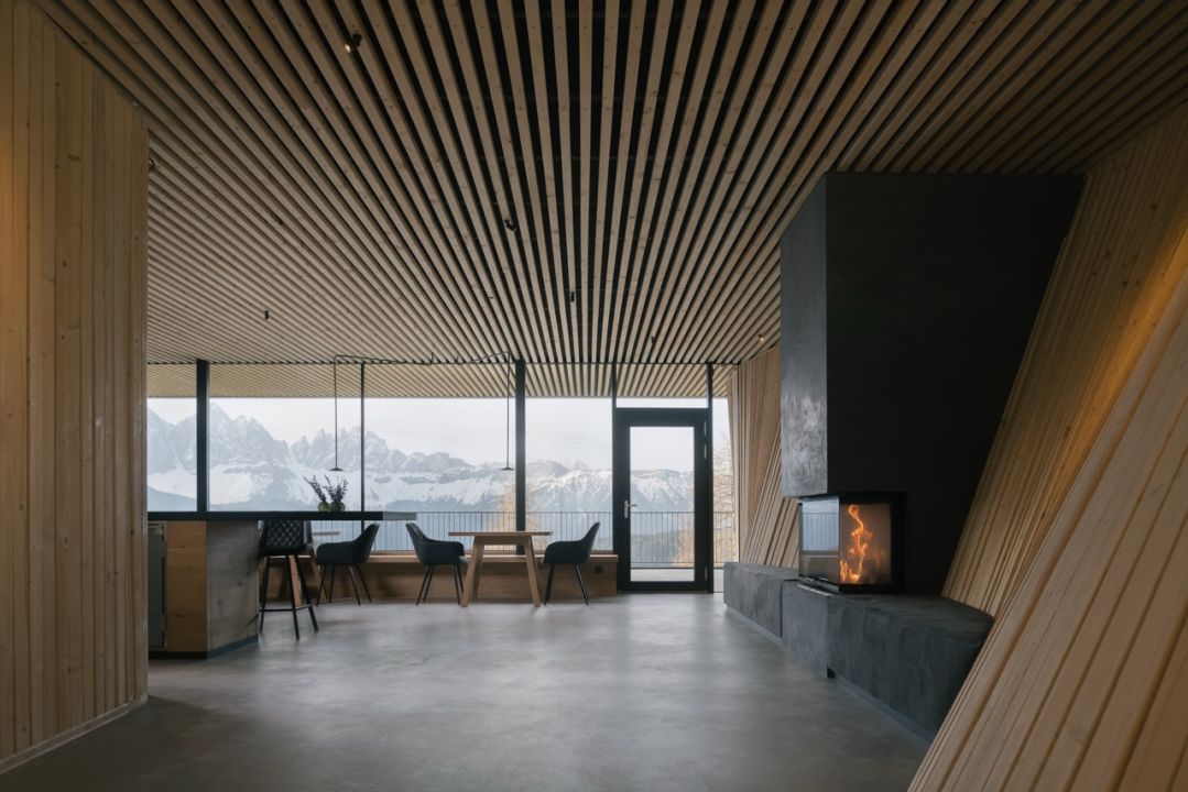 Anders Suites