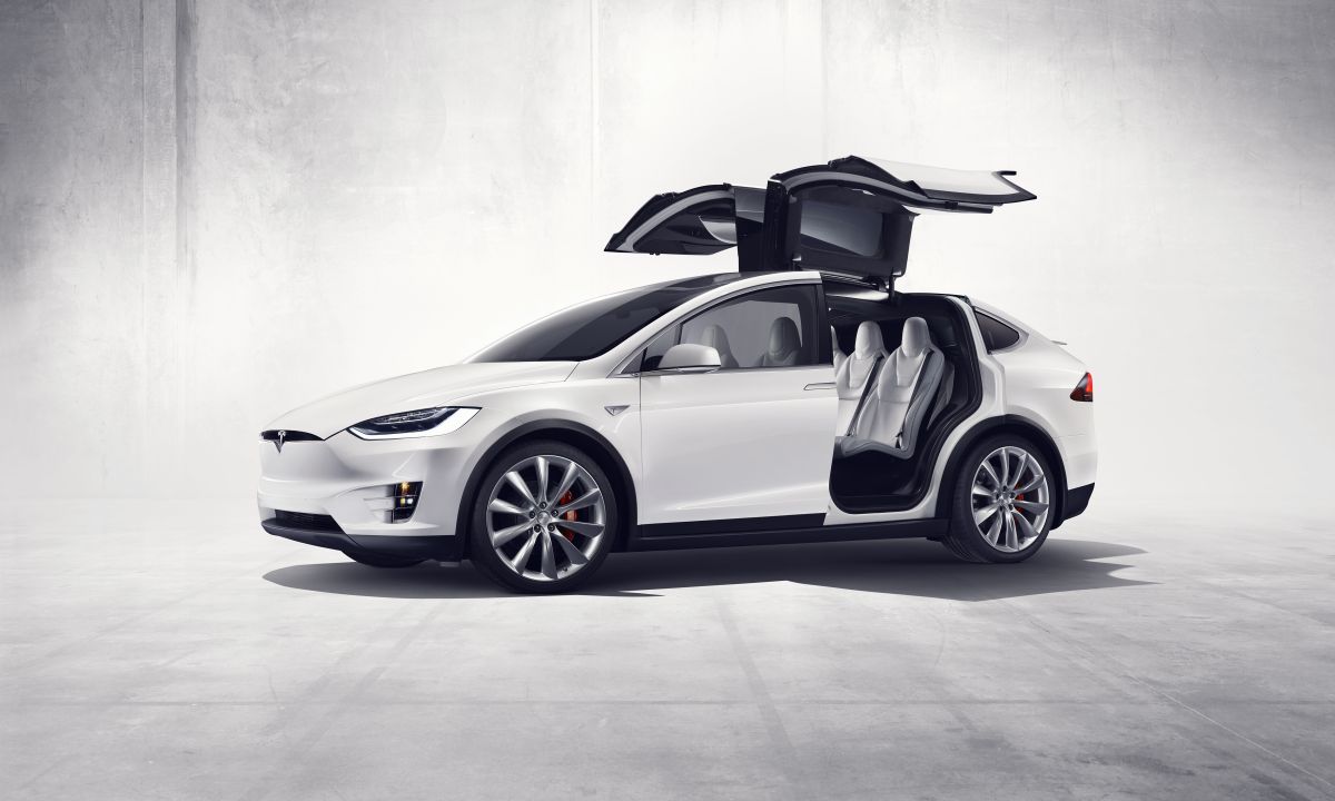 Tesla-Model-X