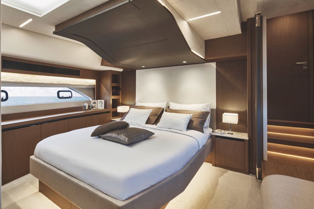 Prestige X70