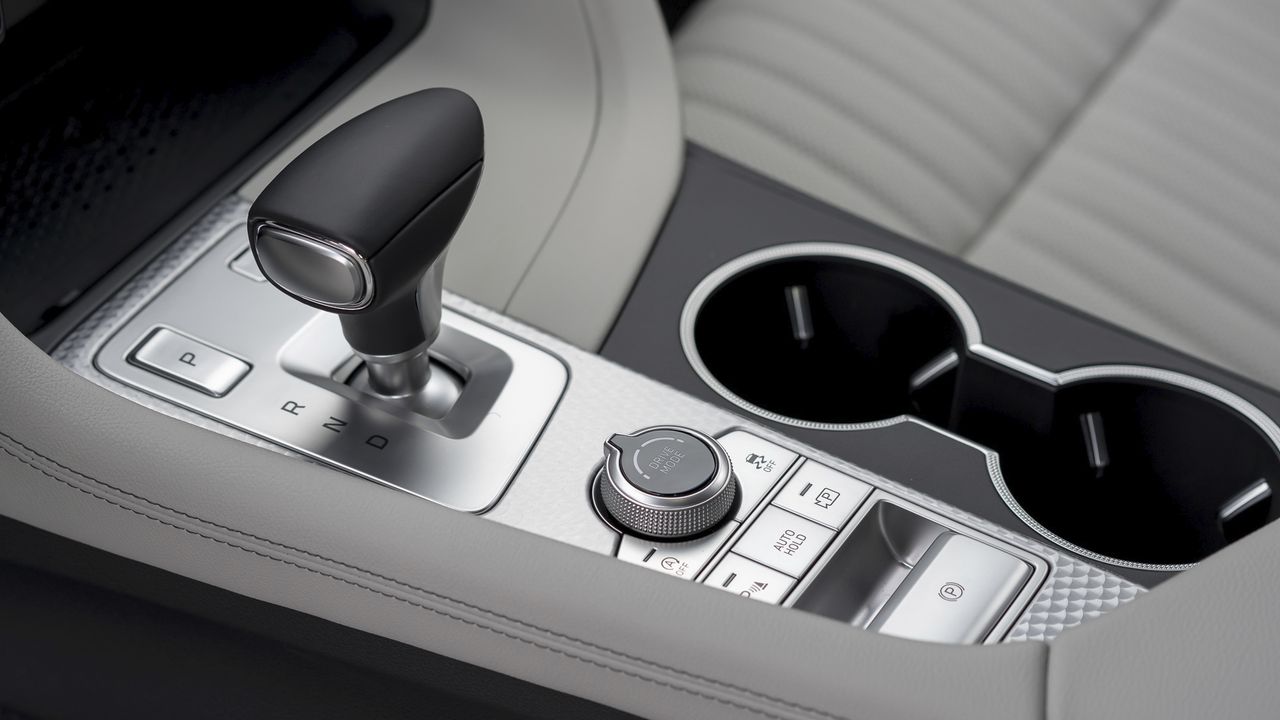 G70 Shooting Brake - Interior