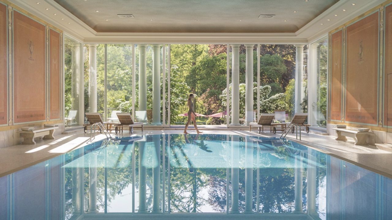 9_Brenners-Park-Hotel-Spa-Pool ©Romain Reglade Large