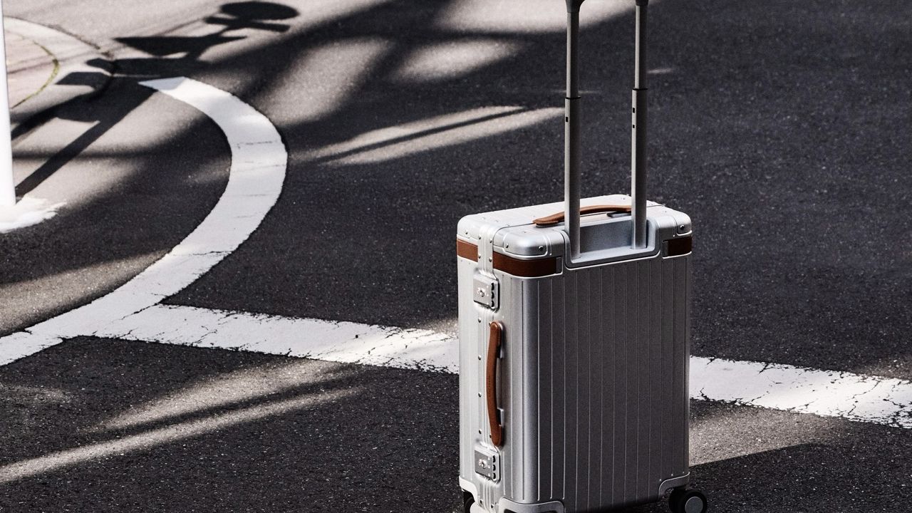 Carl Friedrik Aluminium Carry-On