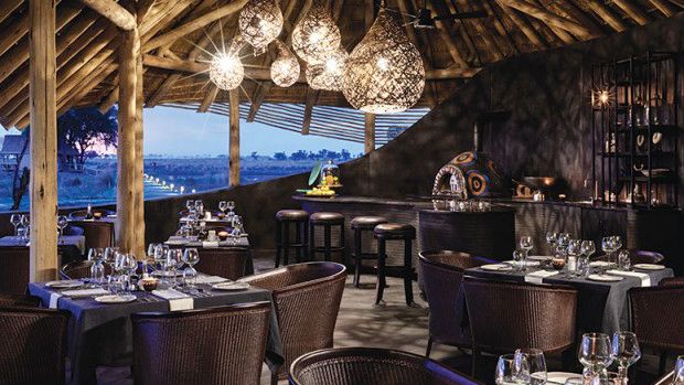 Belmond Eagle Island Lodge Restaurant