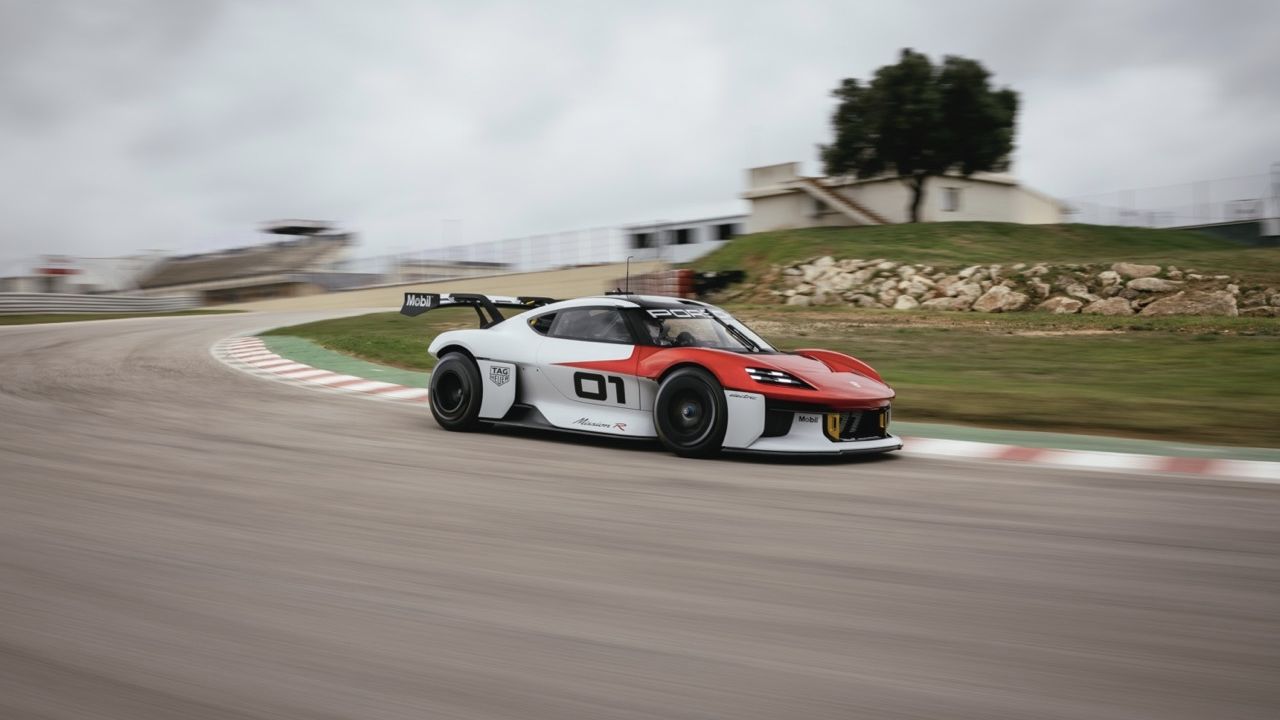 Porsche Mission-R