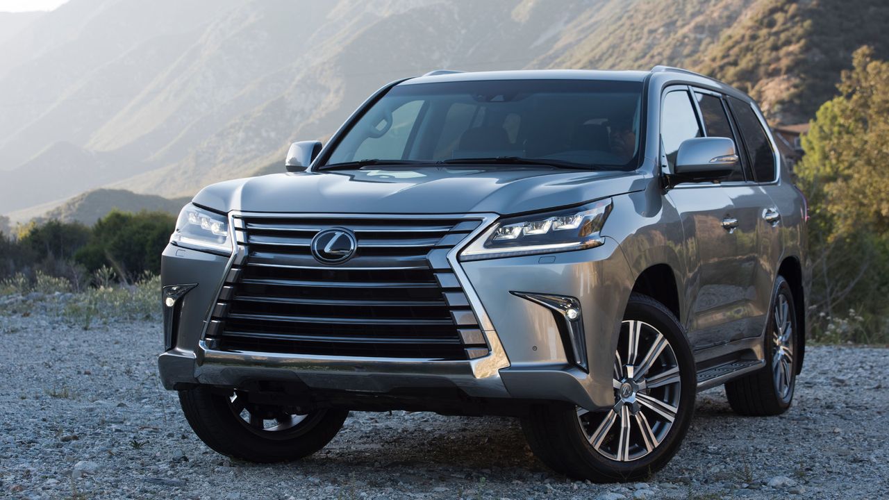 Lexus-LX-570