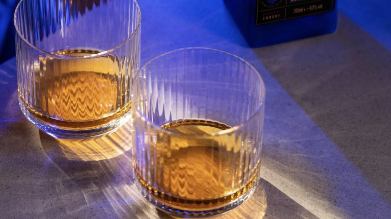Johnnie Walker Blue Label Elusive Umami  Johnnie Walker Blue Label Elusive Umami