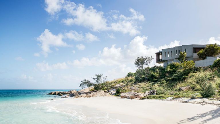 The House Lizard Island